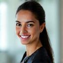 Foto de Juliana Santos, especialista em Compliance.